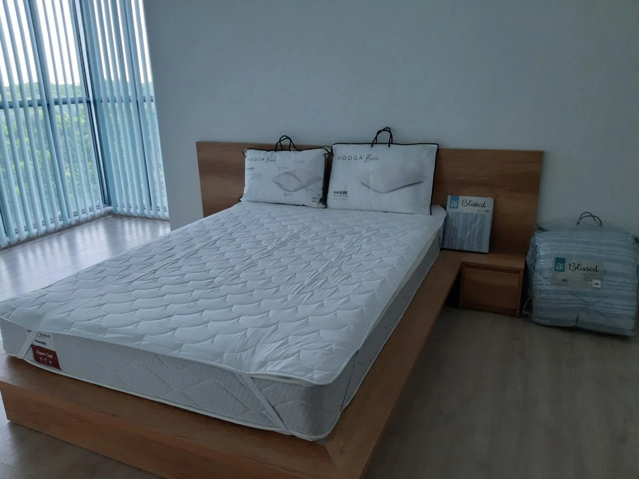 Ph&ograve;n ngủ master căn bộ 84m2 2 ph&ograve;ng ngủ 2 vệ sinh đầy đủ nội thất